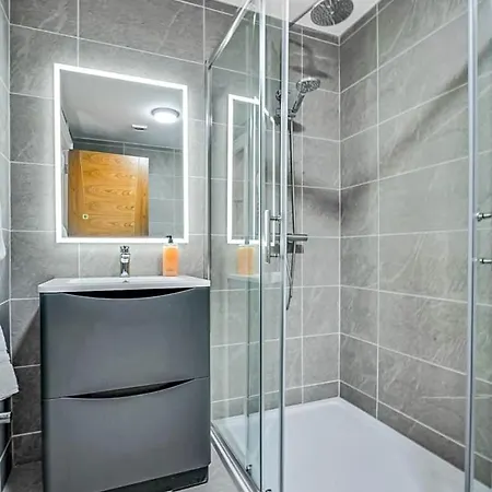 Apartamento Bayview 3-bedroom Ground Floor Downings