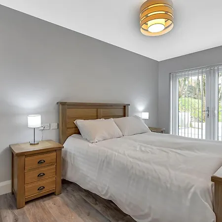 Bayview 3-bedroom Ground Floor * Downings